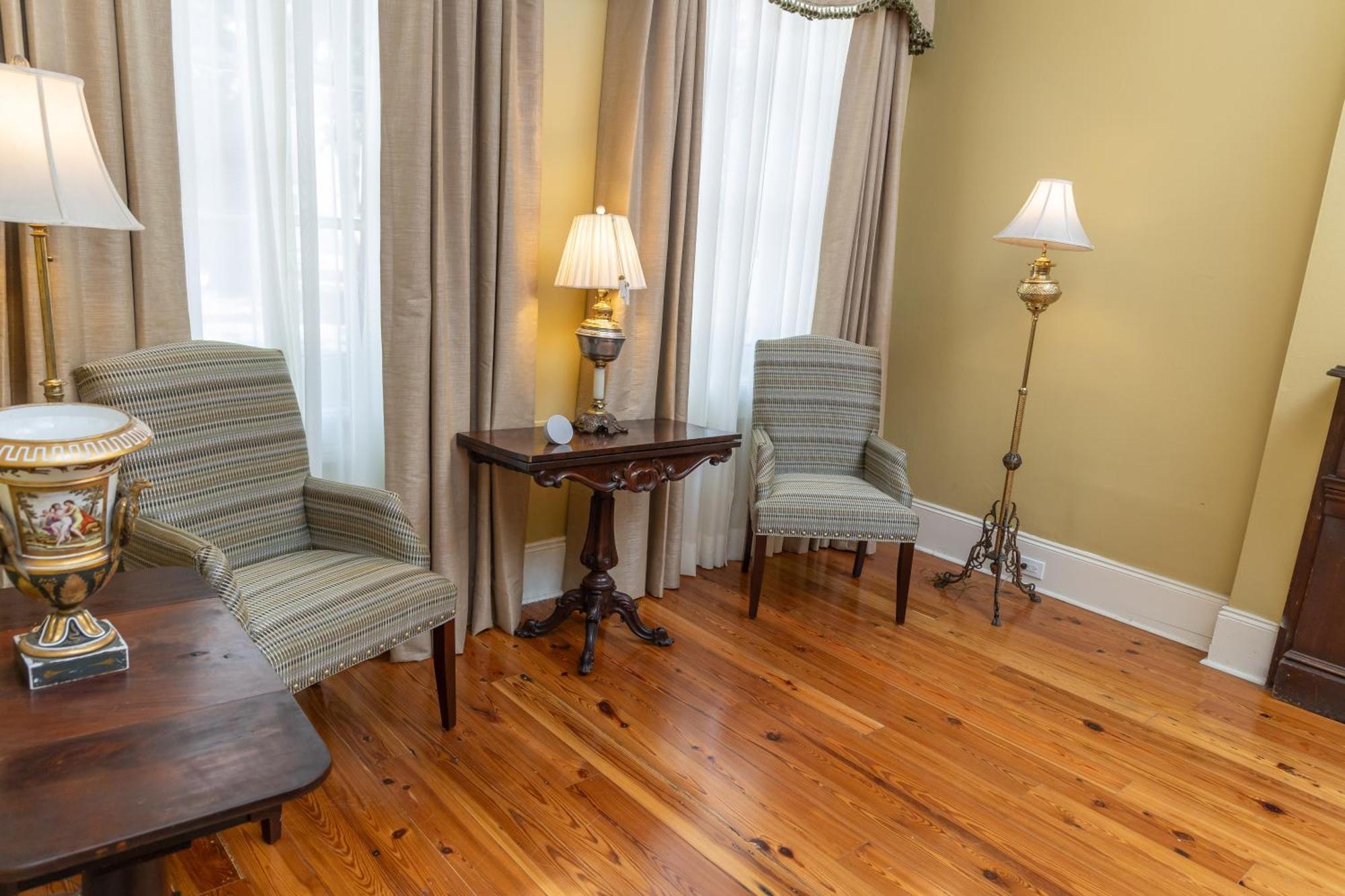 Lamothe House Hotel A French Quarter Guest Houses Property نيو أورلينز المظهر الخارجي الصورة