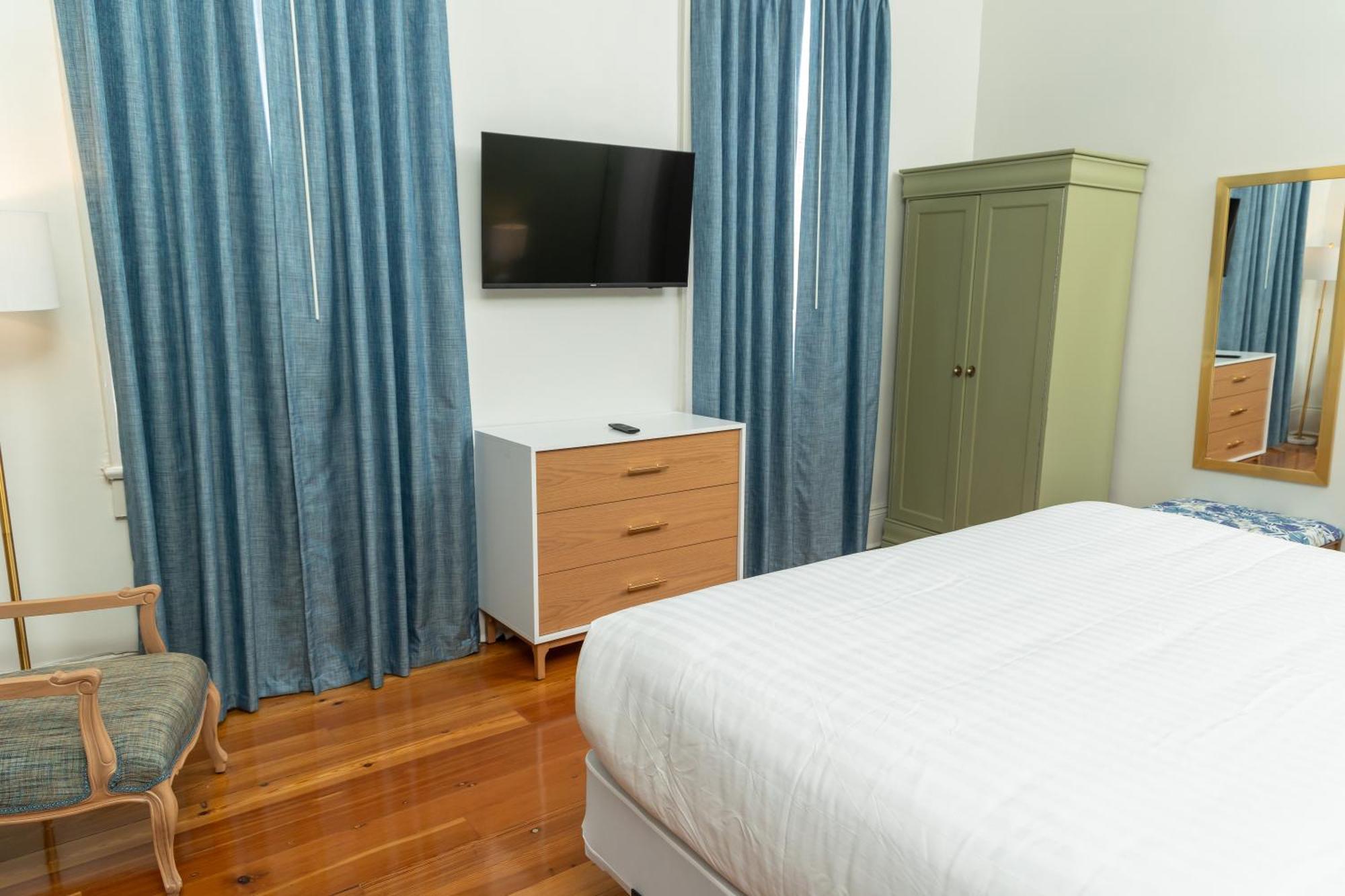 Lamothe House Hotel A French Quarter Guest Houses Property نيو أورلينز المظهر الخارجي الصورة