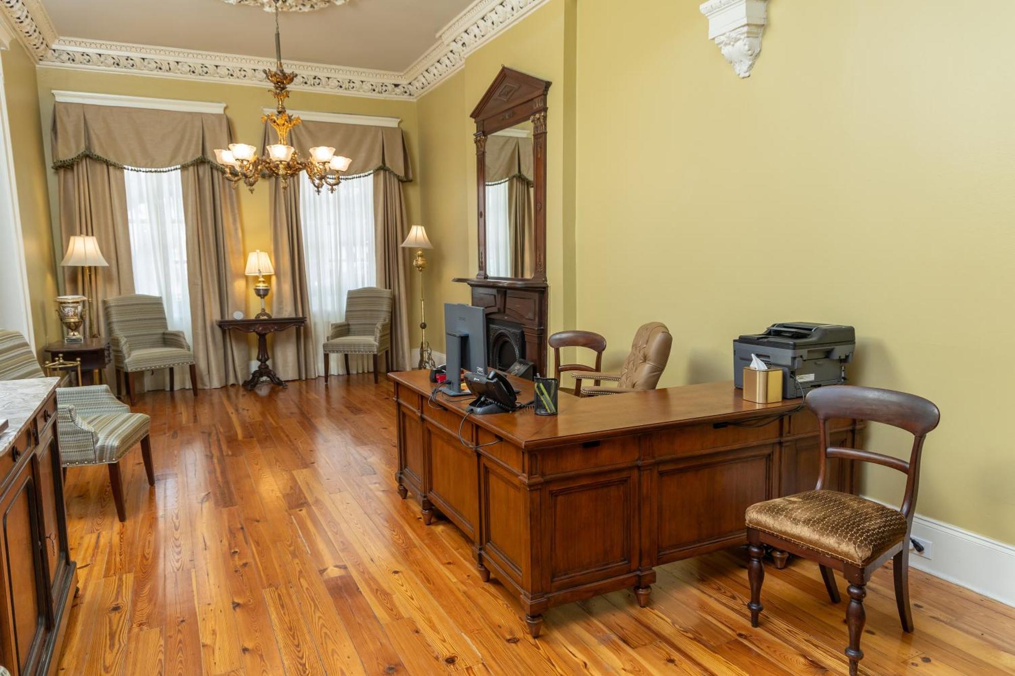 Lamothe House Hotel A French Quarter Guest Houses Property نيو أورلينز المظهر الخارجي الصورة