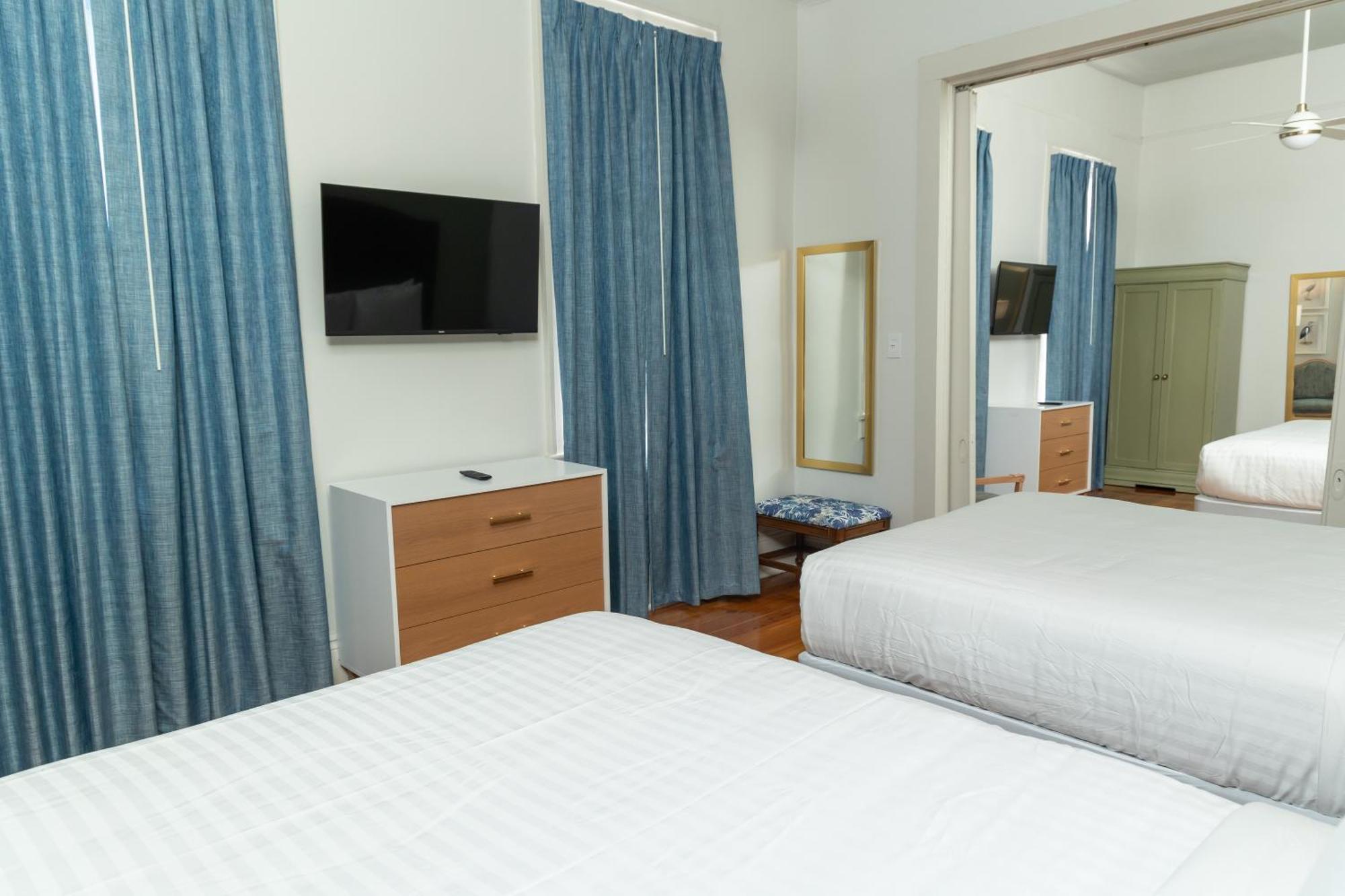 Lamothe House Hotel A French Quarter Guest Houses Property نيو أورلينز المظهر الخارجي الصورة